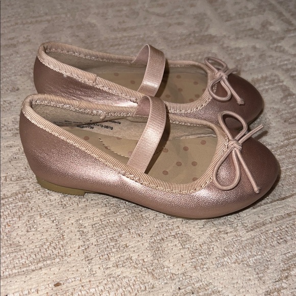 Cat & Jack Kids' Size 5 Toddler Pink Rose Gold Dress Shoes - Picture 5 of 6